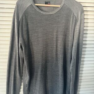 Icebreaker merino wool large Men's Charcoal Striped Long Sleeve Tee
